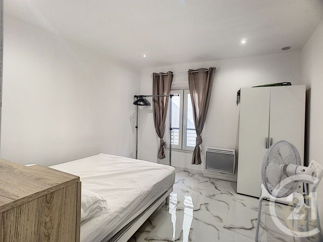 Appartement T2 &agrave; louer - 2 pi&egrave;ces - 30,54 m2 - Cannes - 06 - PROVENCE-ALPES-COTE-D-AZUR