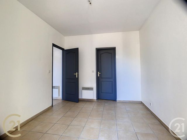 Appartement F2 &agrave; louer - 2 pi&egrave;ces - 30,89 m2 - Cannes - 06 - PROVENCE-ALPES-COTE-D-AZUR