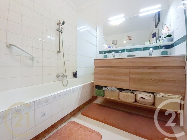 Appartement F2 &agrave; vendre - 2 pi&egrave;ces - 49,01 m2 - Cannes - 06 - PROVENCE-ALPES-COTE-D-AZUR