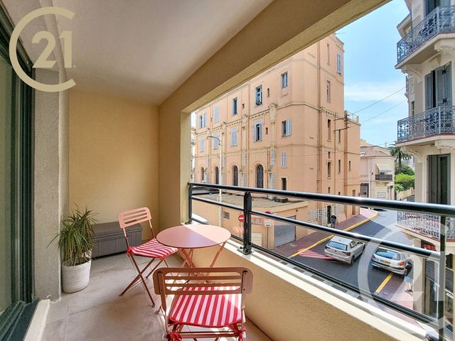 Appartement F2 &agrave; vendre - 2 pi&egrave;ces - 33,46 m2 - Cannes - 06 - PROVENCE-ALPES-COTE-D-AZUR