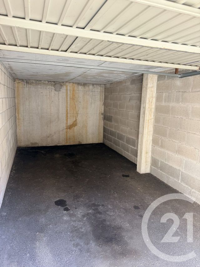 Parking &agrave; louer - 10 m2 - Cannes - 06 - PROVENCE-ALPES-COTE-D-AZUR