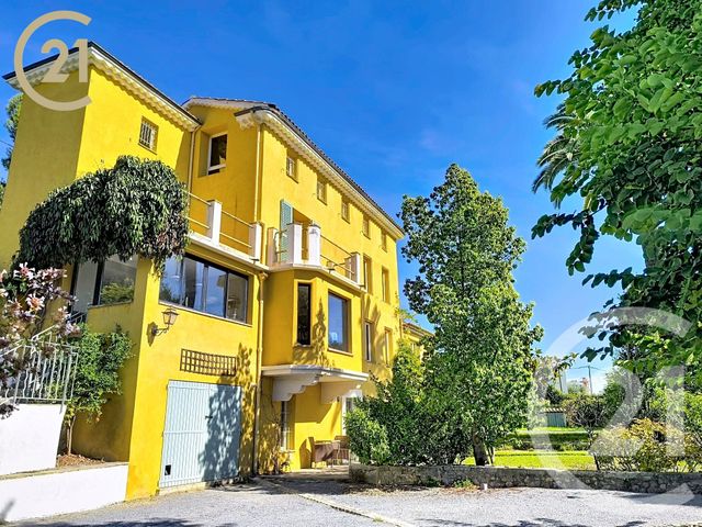 Maison &agrave; vendre - 9 pi&egrave;ces - 218,57 m2 - Vallauris - 06 - PROVENCE-ALPES-COTE-D-AZUR
