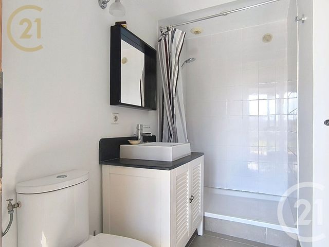 Maison &agrave; vendre - 9 pi&egrave;ces - 218,57 m2 - Vallauris - 06 - PROVENCE-ALPES-COTE-D-AZUR