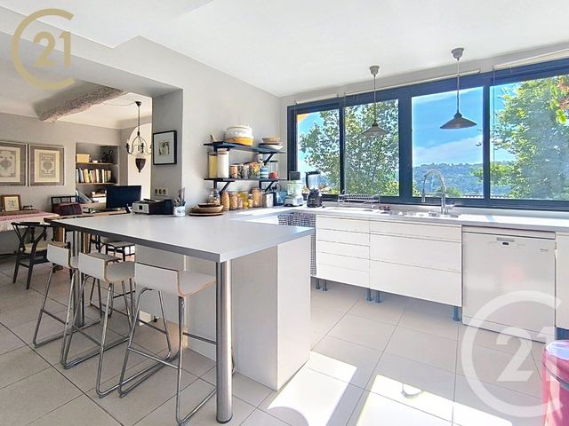 Maison &agrave; vendre - 9 pi&egrave;ces - 218,57 m2 - Vallauris - 06 - PROVENCE-ALPES-COTE-D-AZUR