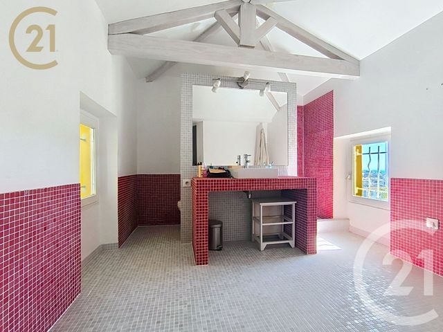 Maison &agrave; vendre - 9 pi&egrave;ces - 218,57 m2 - Vallauris - 06 - PROVENCE-ALPES-COTE-D-AZUR