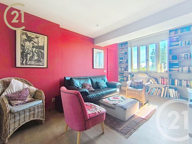 Maison &agrave; vendre - 9 pi&egrave;ces - 218,57 m2 - Vallauris - 06 - PROVENCE-ALPES-COTE-D-AZUR