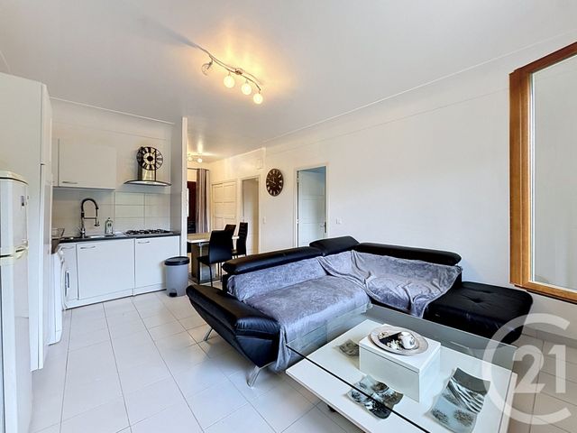 Appartement F3 &agrave; louer - 3 pi&egrave;ces - 61,77 m2 - Mougins - 06 - PROVENCE-ALPES-COTE-D-AZUR