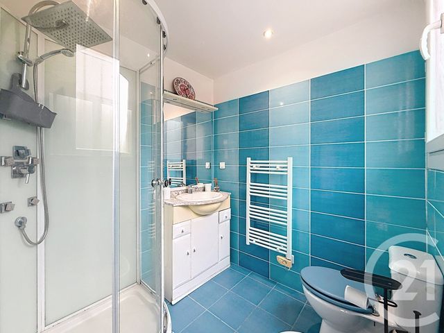 Appartement F3 &agrave; louer - 3 pi&egrave;ces - 61,77 m2 - Mougins - 06 - PROVENCE-ALPES-COTE-D-AZUR