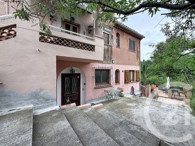 Appartement F3 &agrave; louer - 3 pi&egrave;ces - 61,77 m2 - Mougins - 06 - PROVENCE-ALPES-COTE-D-AZUR