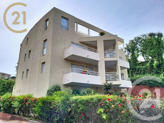 Appartement F3 &agrave; vendre - 3 pi&egrave;ces - 78,23 m2 - Cannes - 06 - PROVENCE-ALPES-COTE-D-AZUR