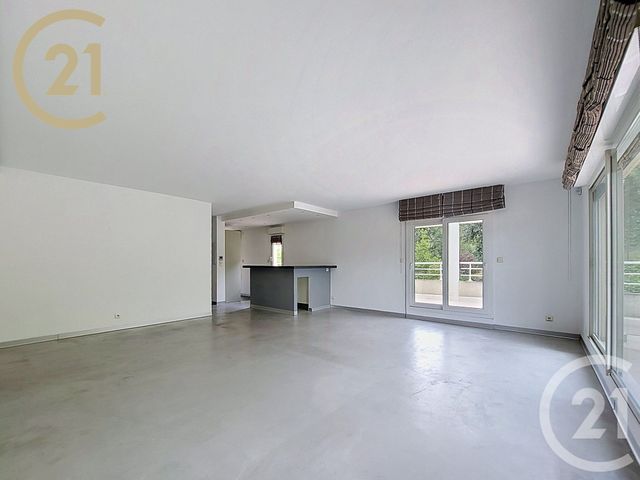 Appartement F3 &agrave; vendre - 3 pi&egrave;ces - 78,23 m2 - Cannes - 06 - PROVENCE-ALPES-COTE-D-AZUR