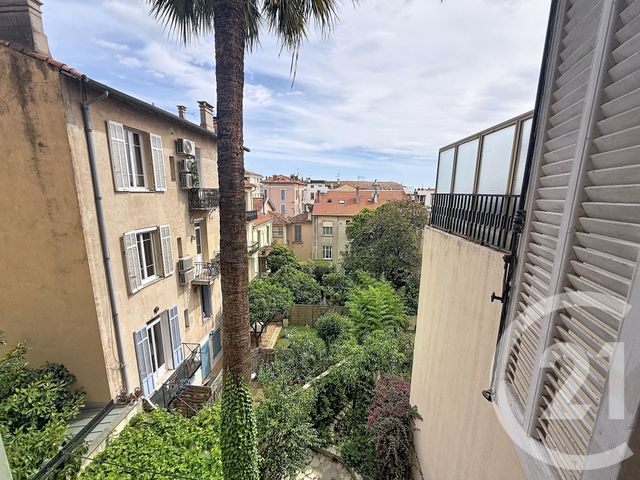 Appartement F3 &agrave; louer - 3 pi&egrave;ces - 51,20 m2 - Cannes - 06 - PROVENCE-ALPES-COTE-D-AZUR
