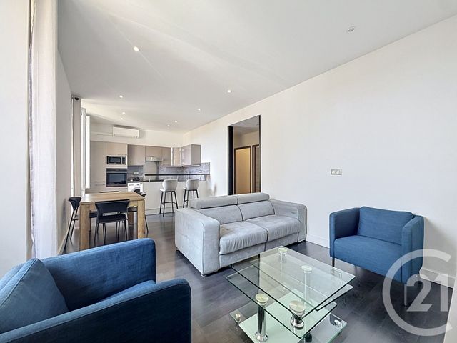Appartement F3 &agrave; louer - 3 pi&egrave;ces - 51,20 m2 - Cannes - 06 - PROVENCE-ALPES-COTE-D-AZUR