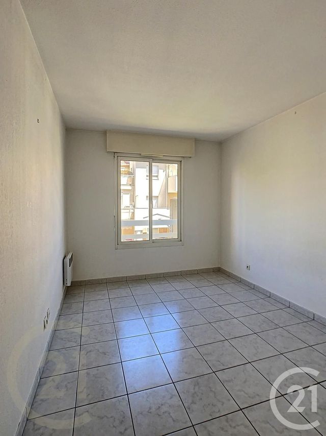 Appartement F3 &agrave; louer - 3 pi&egrave;ces - 69,53 m2 - Cannes - 06 - PROVENCE-ALPES-COTE-D-AZUR