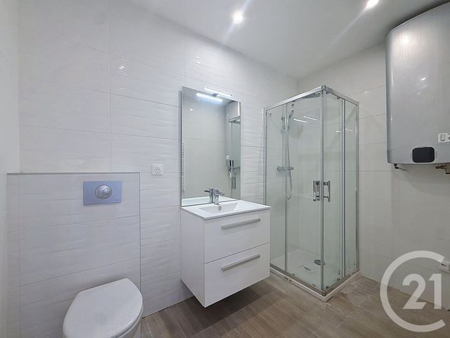 Appartement F2 &agrave; louer - 2 pi&egrave;ces - 35,80 m2 - Cannes - 06 - PROVENCE-ALPES-COTE-D-AZUR