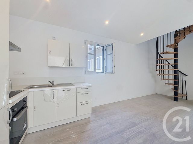 Appartement F2 &agrave; louer - 2 pi&egrave;ces - 35,80 m2 - Cannes - 06 - PROVENCE-ALPES-COTE-D-AZUR