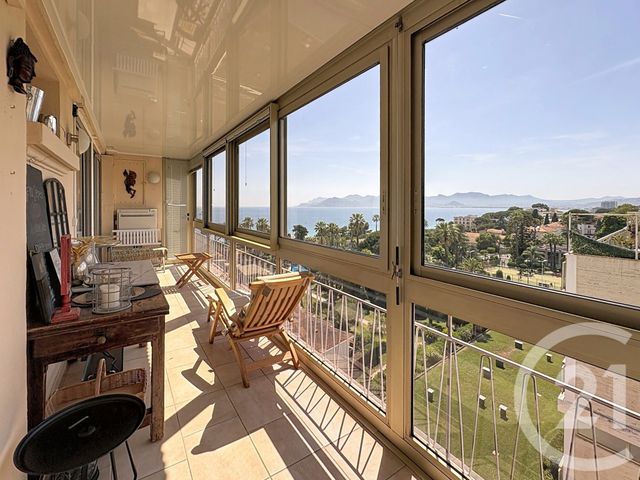 Appartement F3 &agrave; vendre - 3 pi&egrave;ces - 84,01 m2 - Cannes - 06 - PROVENCE-ALPES-COTE-D-AZUR
