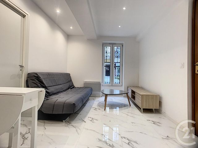 Appartement F2 &agrave; louer - 2 pi&egrave;ces - 29,22 m2 - Cannes - 06 - PROVENCE-ALPES-COTE-D-AZUR