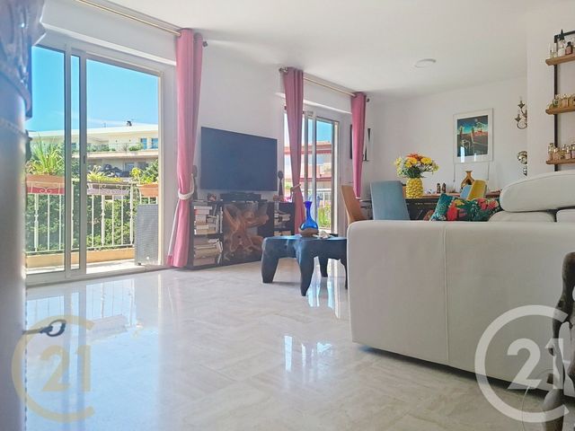 Appartement F3 &agrave; vendre - 3 pi&egrave;ces - 64,05 m2 - Cannes - 06 - PROVENCE-ALPES-COTE-D-AZUR