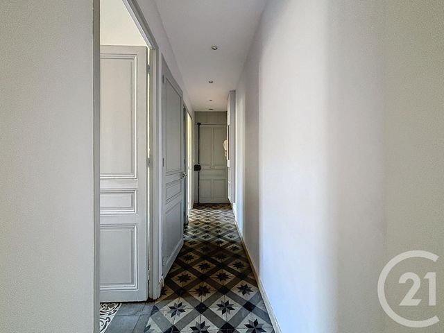Appartement T3 &agrave; louer - 3 pi&egrave;ces - 59,02 m2 - Cannes - 06 - PROVENCE-ALPES-COTE-D-AZUR