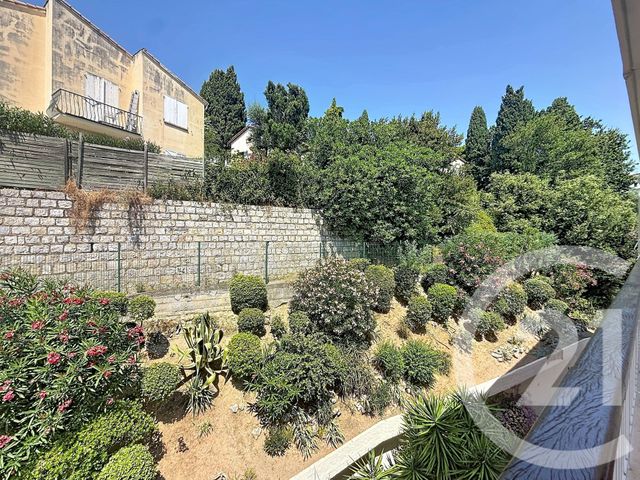 Appartement F2 &agrave; louer - 2 pi&egrave;ces - 48,62 m2 - Cannes - 06 - PROVENCE-ALPES-COTE-D-AZUR