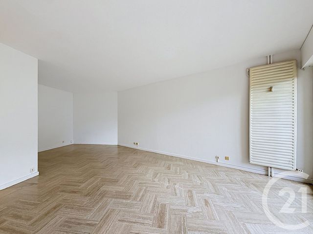 Appartement Studio &agrave; louer - 1 pi&egrave;ce - 37,28 m2 - Mandelieu La Napoule - 06 - PROVENCE-ALPES-COTE-D-AZUR