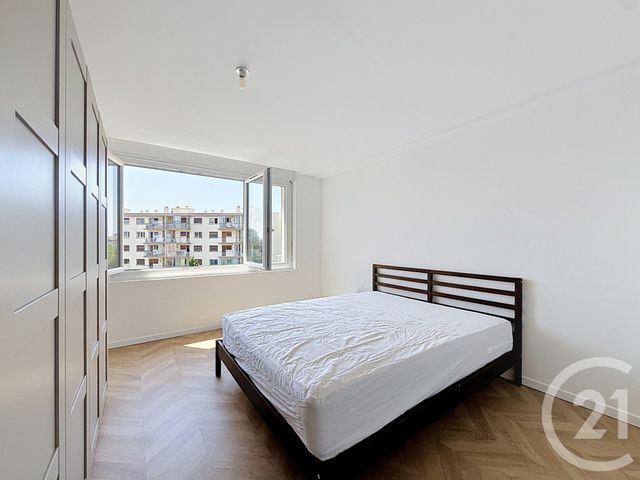 Appartement F2 &agrave; louer - 3 pi&egrave;ces - 61,32 m2 - Cannes - 06 - PROVENCE-ALPES-COTE-D-AZUR