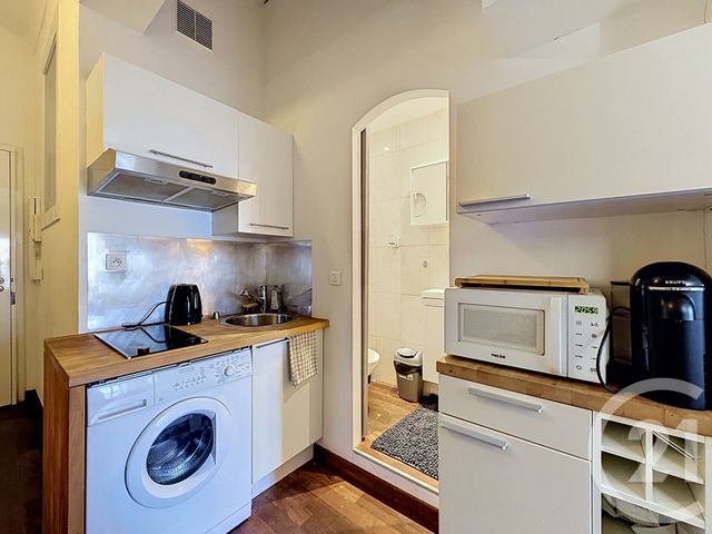 Appartement Studio &agrave; louer - 1 pi&egrave;ce - 24,02 m2 - Cannes - 06 - PROVENCE-ALPES-COTE-D-AZUR