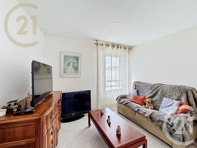 Appartement F4 &agrave; vendre - 4 pi&egrave;ces - 85 m2 - Cannes La Bocca - 06 - PROVENCE-ALPES-COTE-D-AZUR
