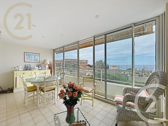 Appartement F4 &agrave; vendre - 4 pi&egrave;ces - 85 m2 - Cannes La Bocca - 06 - PROVENCE-ALPES-COTE-D-AZUR