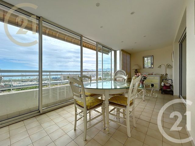 Appartement F4 &agrave; vendre - 4 pi&egrave;ces - 85 m2 - Cannes La Bocca - 06 - PROVENCE-ALPES-COTE-D-AZUR