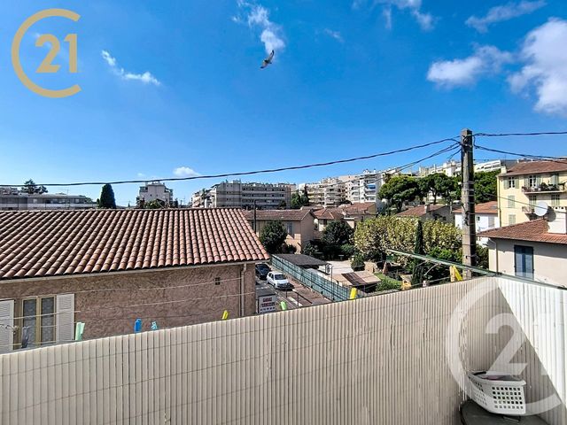 Appartement T3 &agrave; vendre - 3 pi&egrave;ces - 46,01 m2 - Le Cannet - 06 - PROVENCE-ALPES-COTE-D-AZUR