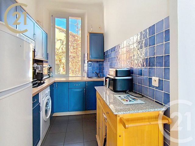 Appartement T3 &agrave; vendre - 3 pi&egrave;ces - 46,01 m2 - Le Cannet - 06 - PROVENCE-ALPES-COTE-D-AZUR