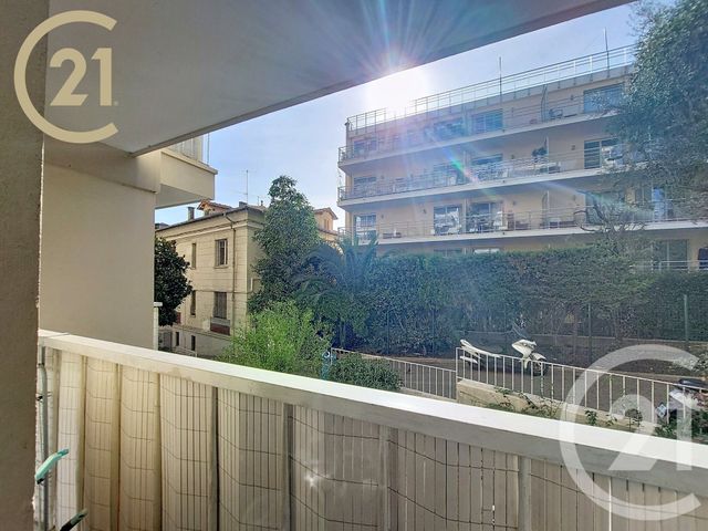 Appartement F2 &agrave; vendre - 2 pi&egrave;ces - 43,69 m2 - Cannes - 06 - PROVENCE-ALPES-COTE-D-AZUR