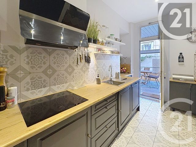 Appartement F4 &agrave; vendre - 4 pi&egrave;ces - 141,28 m2 - Cannes - 06 - PROVENCE-ALPES-COTE-D-AZUR