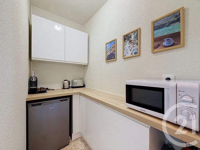 Appartement F2 &agrave; louer - 2 pi&egrave;ces - 24,25 m2 - Cannes - 06 - PROVENCE-ALPES-COTE-D-AZUR