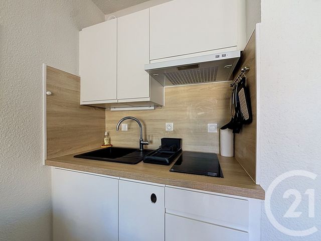 Appartement F2 &agrave; louer - 2 pi&egrave;ces - 24,25 m2 - Cannes - 06 - PROVENCE-ALPES-COTE-D-AZUR