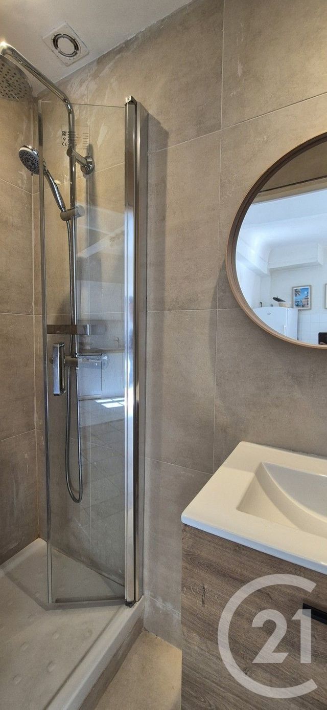 Appartement F3 &agrave; vendre - 3 pi&egrave;ces - 48,57 m2 - Cannes - 06 - PROVENCE-ALPES-COTE-D-AZUR