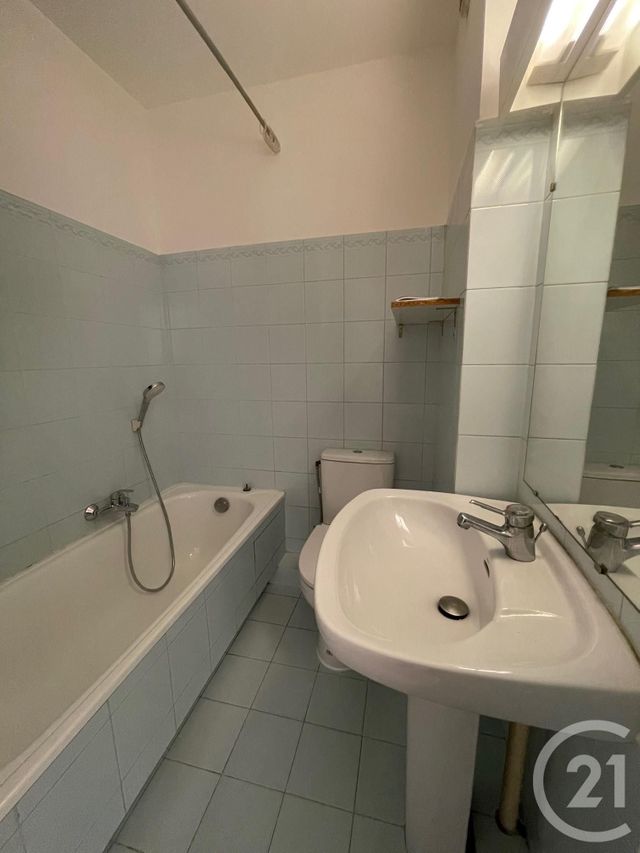 Appartement Studio &agrave; louer - 1 pi&egrave;ce - 20,26 m2 - Cannes - 06 - PROVENCE-ALPES-COTE-D-AZUR