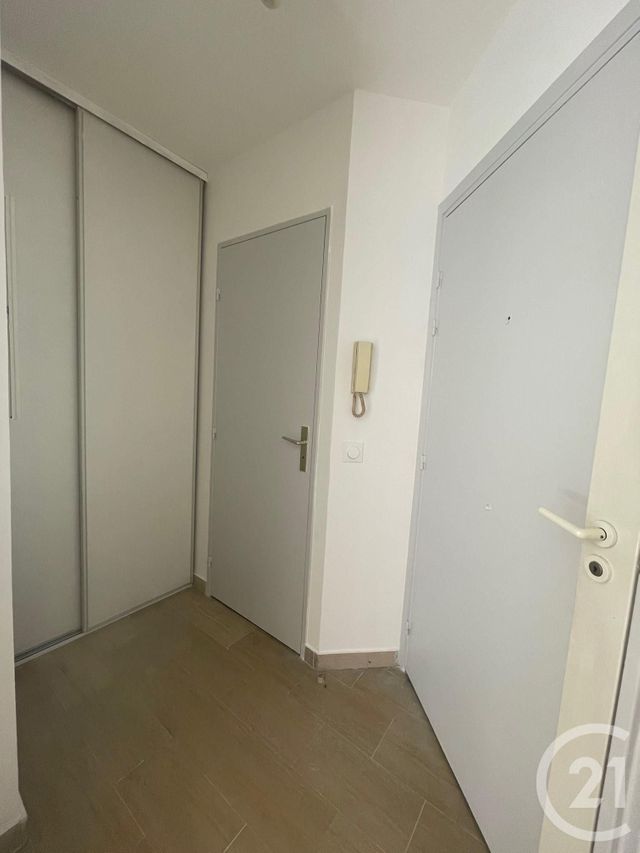 Appartement Studio &agrave; louer - 1 pi&egrave;ce - 20,26 m2 - Cannes - 06 - PROVENCE-ALPES-COTE-D-AZUR