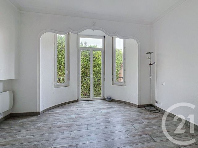 Maison &agrave; louer - 5 pi&egrave;ces - 127,05 m2 - Cannes - 06 - PROVENCE-ALPES-COTE-D-AZUR