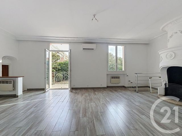Maison &agrave; louer - 5 pi&egrave;ces - 127,05 m2 - Cannes - 06 - PROVENCE-ALPES-COTE-D-AZUR
