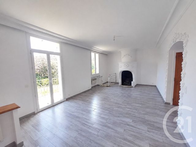 Maison &agrave; louer - 5 pi&egrave;ces - 127,05 m2 - Cannes - 06 - PROVENCE-ALPES-COTE-D-AZUR