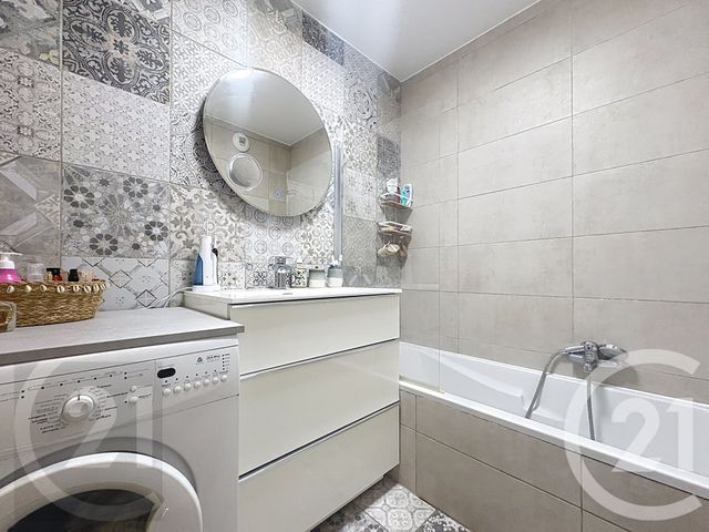 Appartement T2 &agrave; vendre - 2 pi&egrave;ces - 49 m2 - Cannes - 06 - PROVENCE-ALPES-COTE-D-AZUR