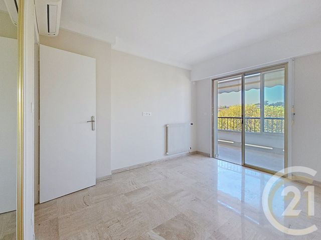 Appartement F2 &agrave; vendre - 2 pi&egrave;ces - 49,54 m2 - Le Cannet - 06 - PROVENCE-ALPES-COTE-D-AZUR