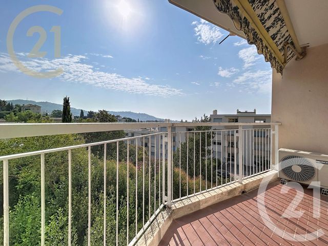 Appartement F2 &agrave; vendre - 2 pi&egrave;ces - 59,54 m2 - Cannes - 06 - PROVENCE-ALPES-COTE-D-AZUR