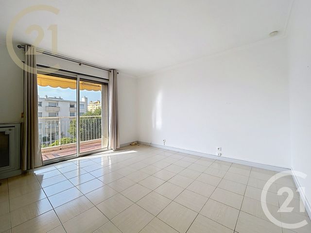 Appartement F2 &agrave; vendre - 2 pi&egrave;ces - 59,54 m2 - Cannes - 06 - PROVENCE-ALPES-COTE-D-AZUR