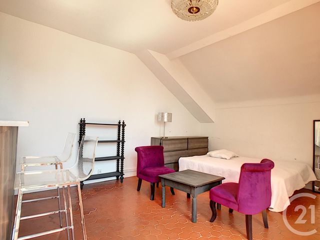 Appartement Studio &agrave; louer - 1 pi&egrave;ce - 22,99 m2 - Cannes La Bocca - 06 - PROVENCE-ALPES-COTE-D-AZUR