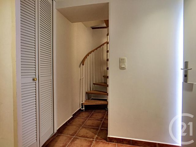 Appartement F2 &agrave; louer - 2 pi&egrave;ces - 38,42 m2 - Mougins - 06 - PROVENCE-ALPES-COTE-D-AZUR