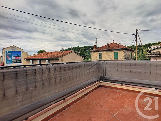 Appartement F2 &agrave; louer - 2 pi&egrave;ces - 38,42 m2 - Mougins - 06 - PROVENCE-ALPES-COTE-D-AZUR
